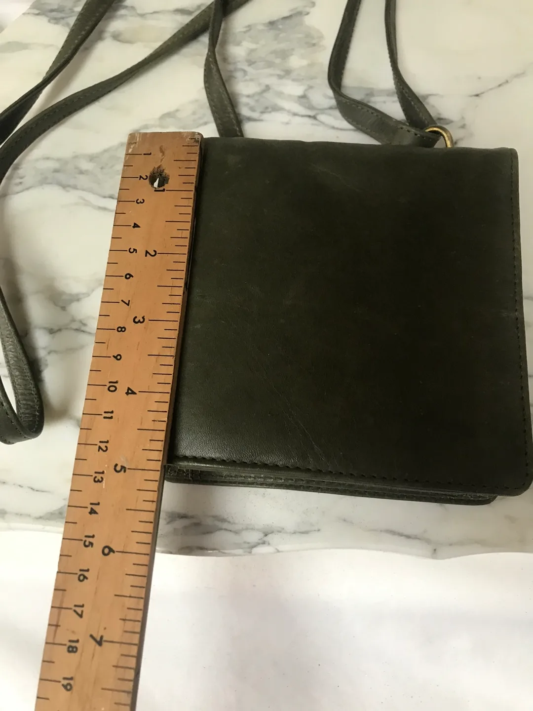 Olive Green Crossbody Wallet Bag image indicator(6)