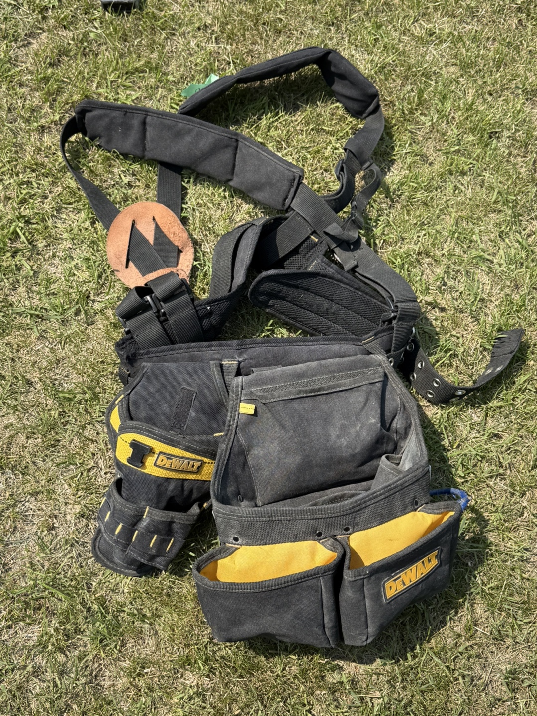 DeWALT Tool Belt With Harness