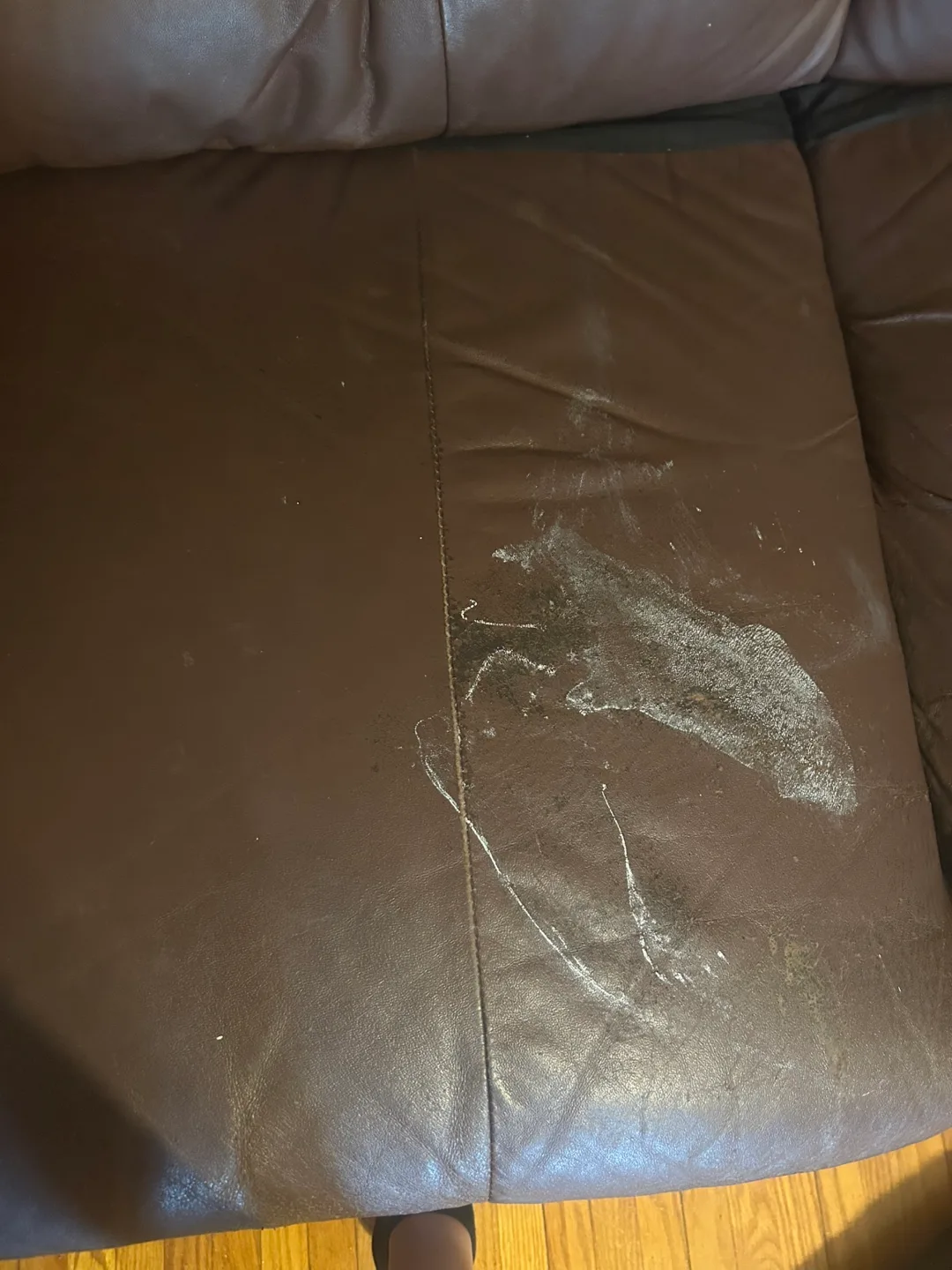 #FreeCycle Comfortable Used Brown Leather Couch image indicator(2)