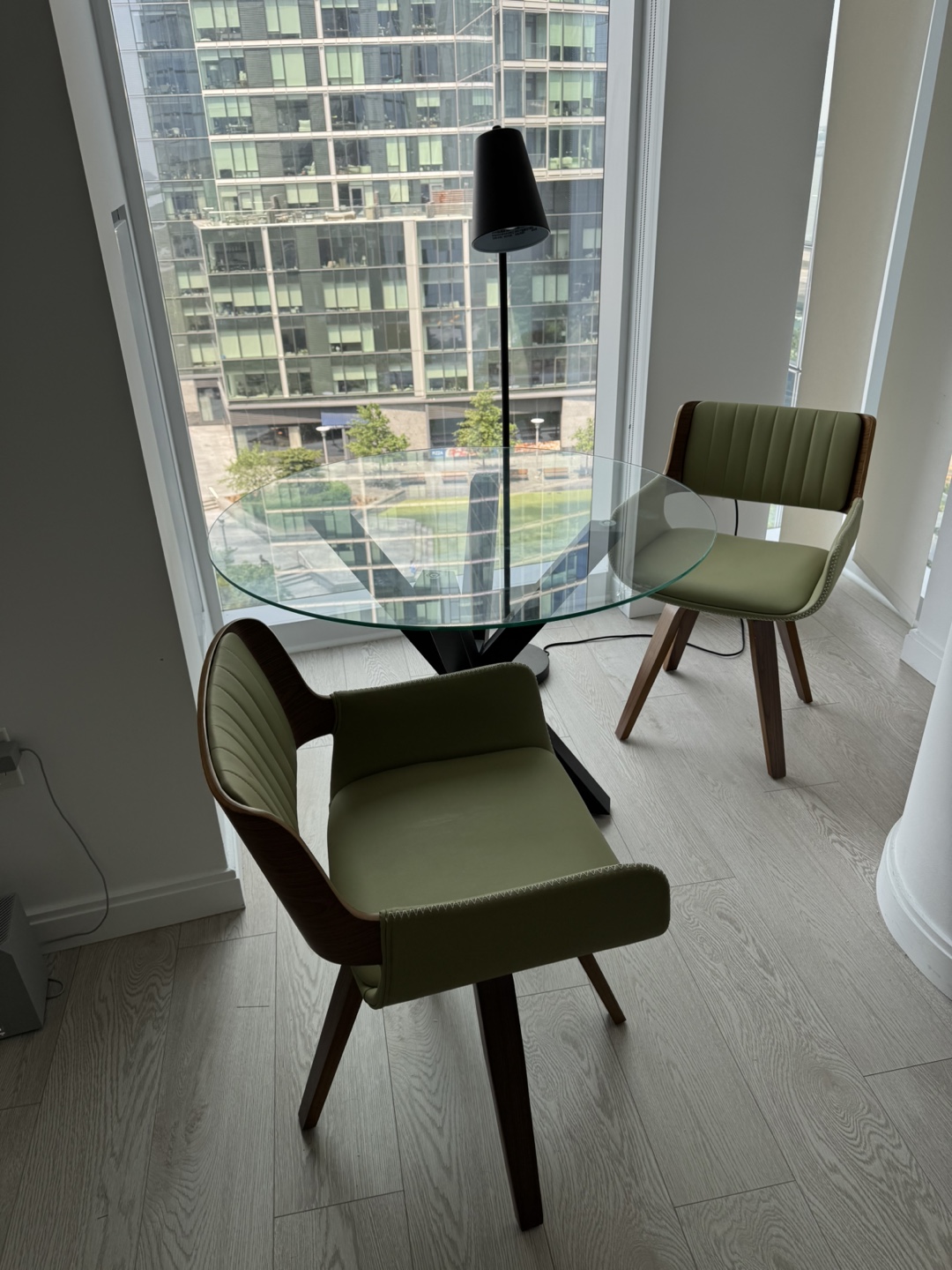 Dining Table and Chairs + Lamp
