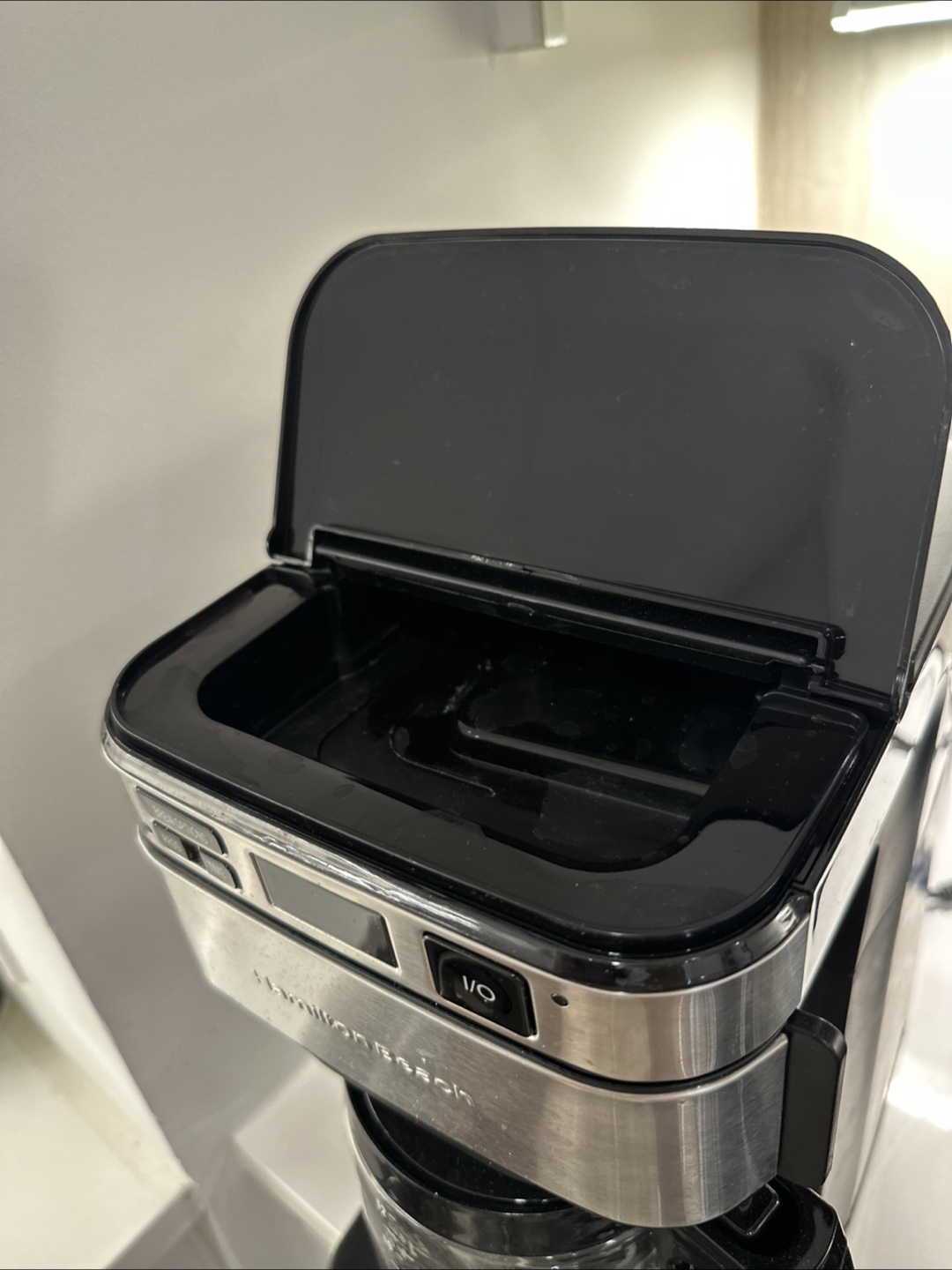 Hamilton Beach Programmable Coffee Maker - photo 2