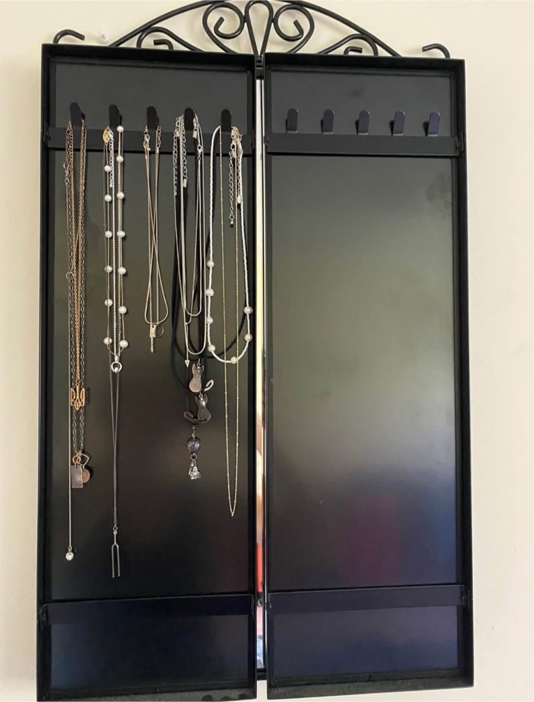 IKEA Tri-Fold Jewelry Mirror - photo 3