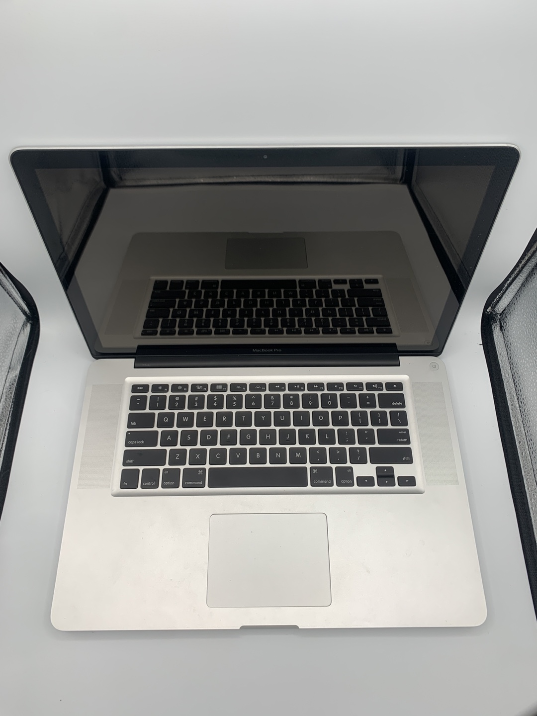 MacBook Pro 15” FOR PARTS