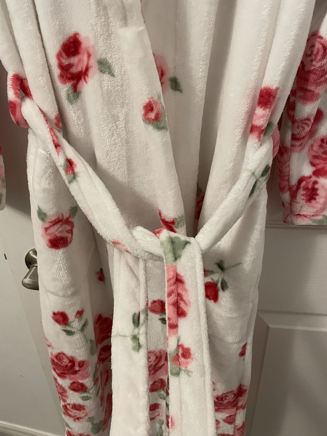 Noire Vintage Floral Robe - photo 3