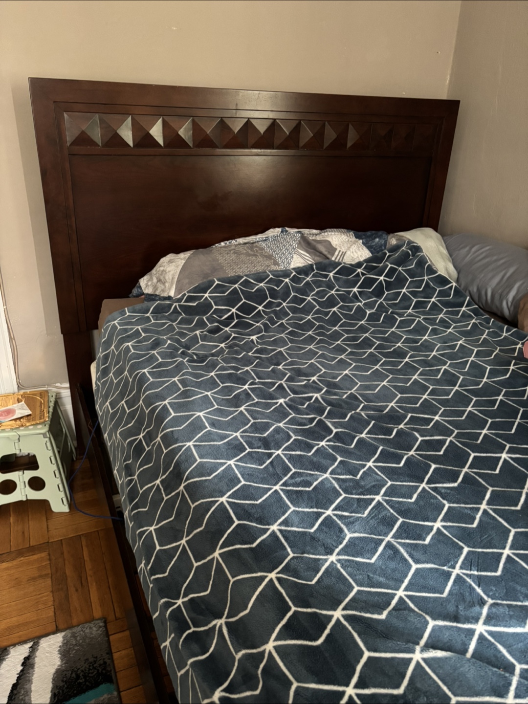 Dark Wood Bed Frame Head & Foot board - queen