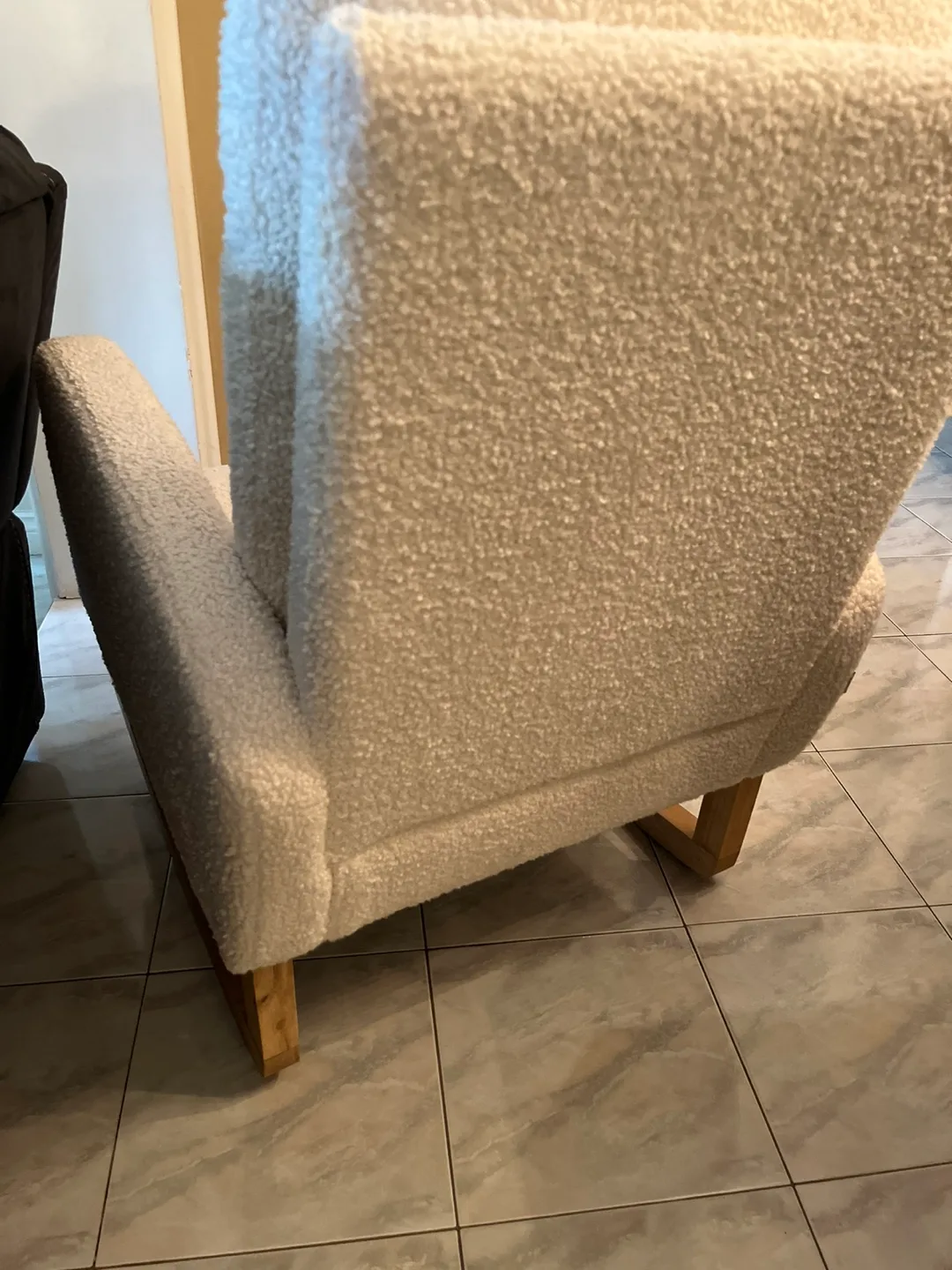 Gently used 9/10  Teddy Fabric Rocking Chair - Off-White image indicator(6)