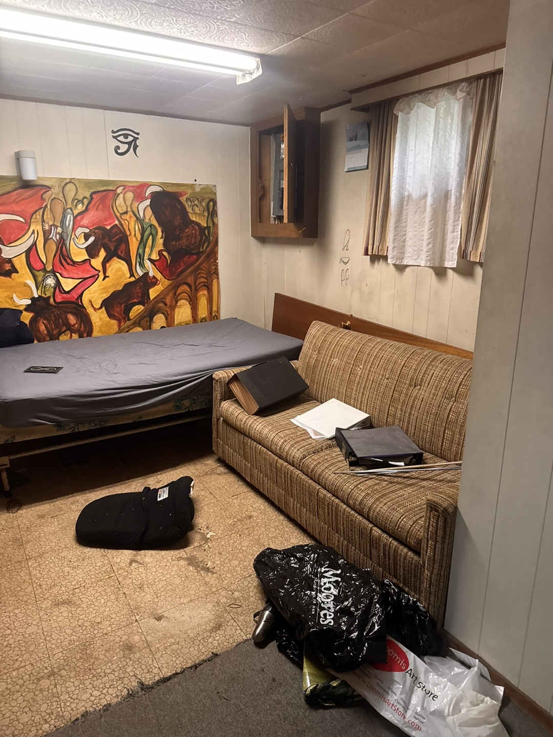 Estate Clearance (everything FREE)