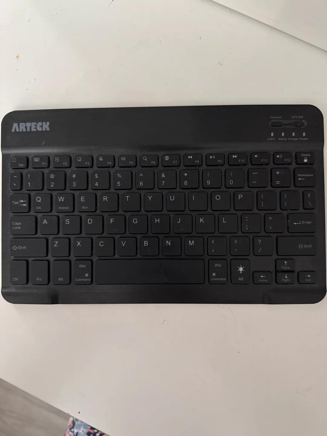 ARTECK Black Wireless Keyboard thumbnail