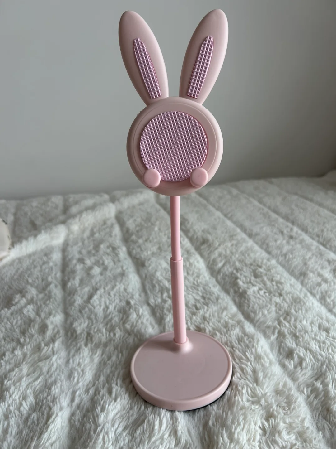 Pink bunny phone stand image indicator(2)