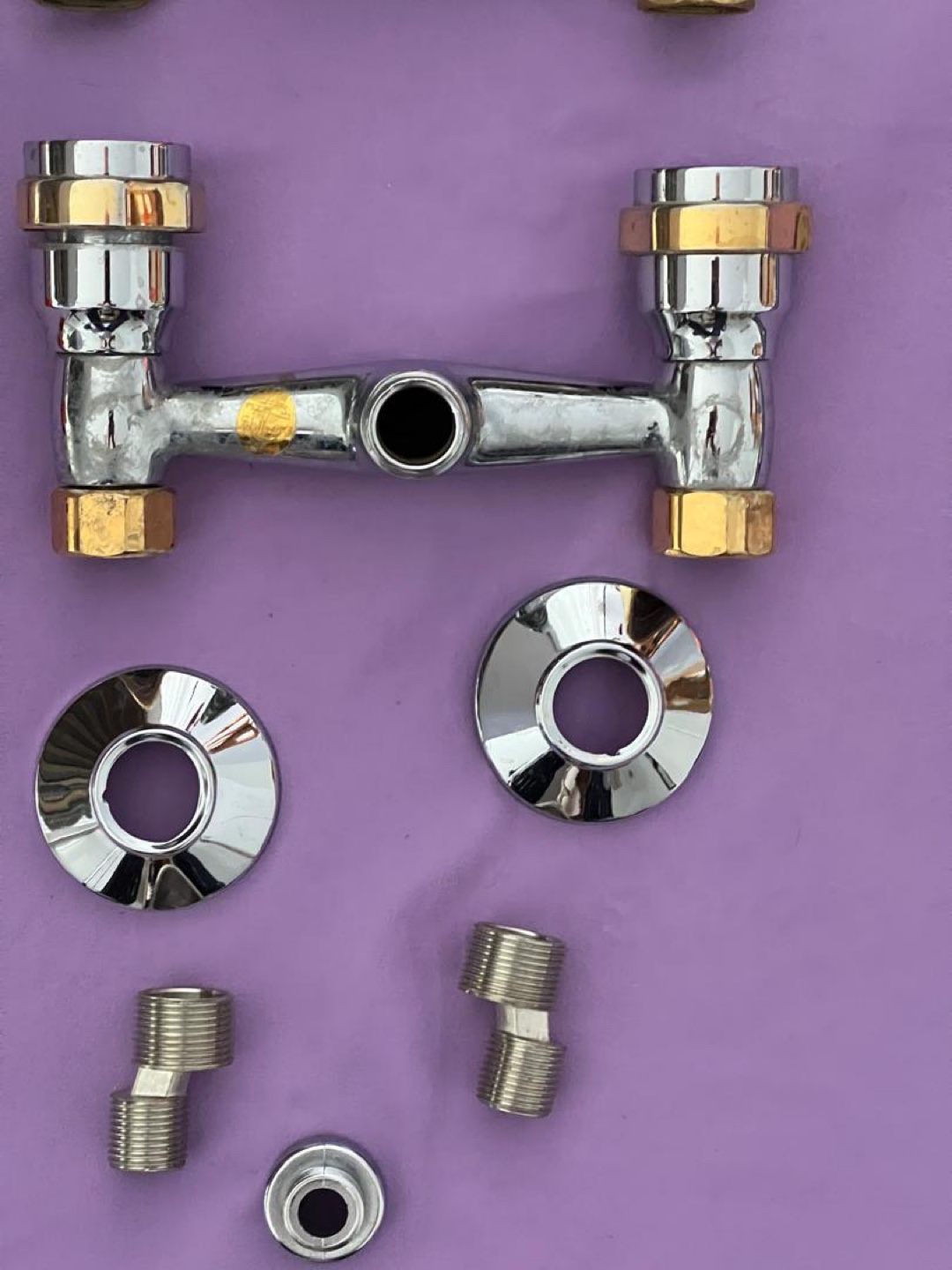 Chrome and Gold Fixture Set