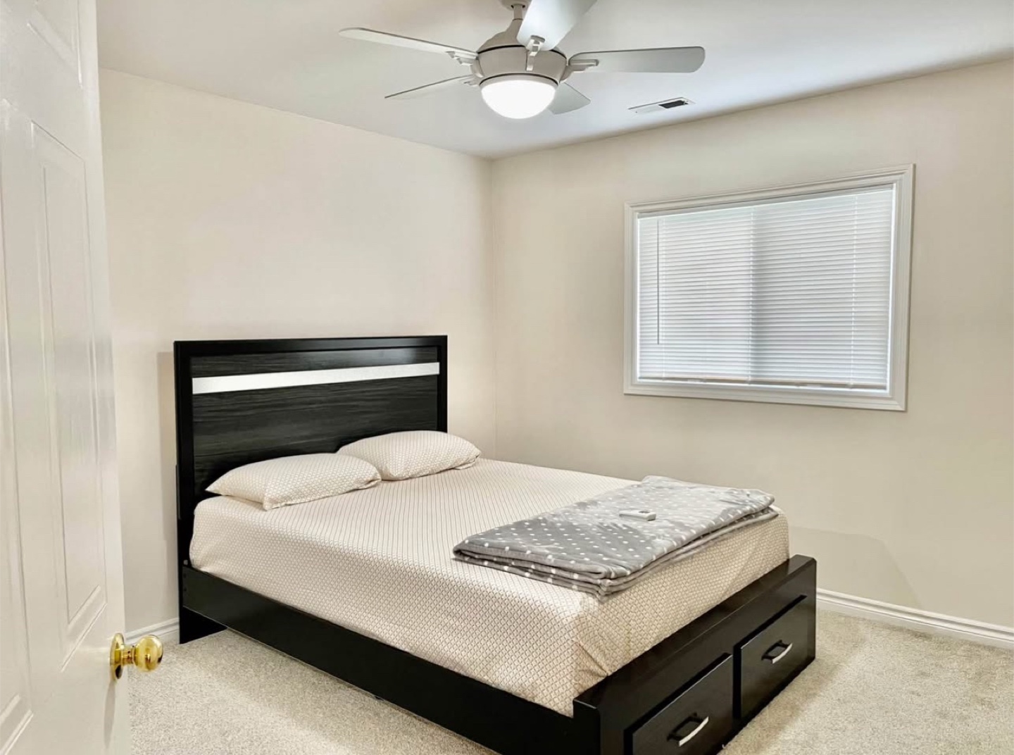 Queen Bed Frame & Mattress - photo 2
