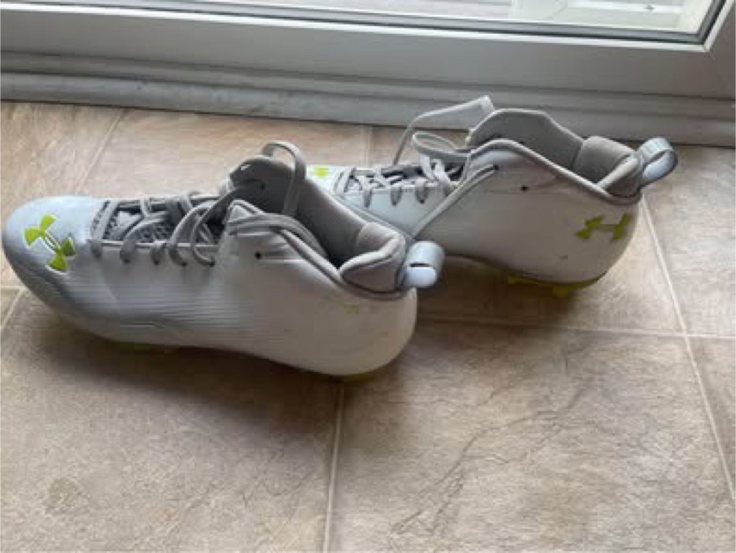 Under Armour Football Cleats - photo 3