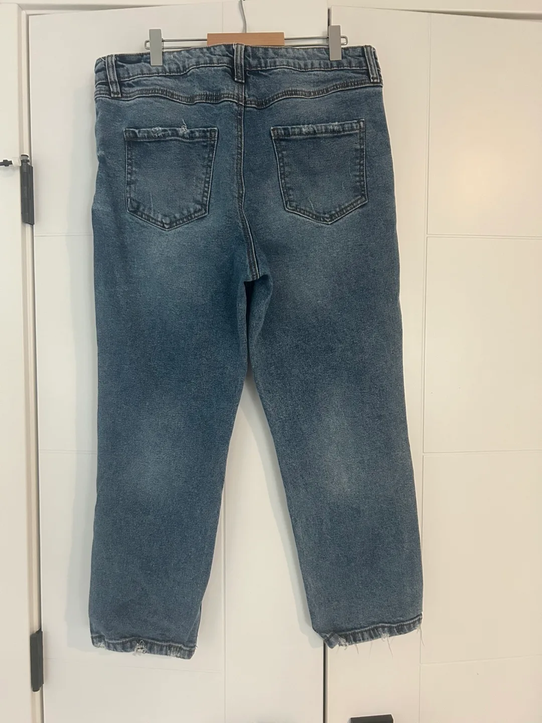 Woman Jeans image indicator(2)