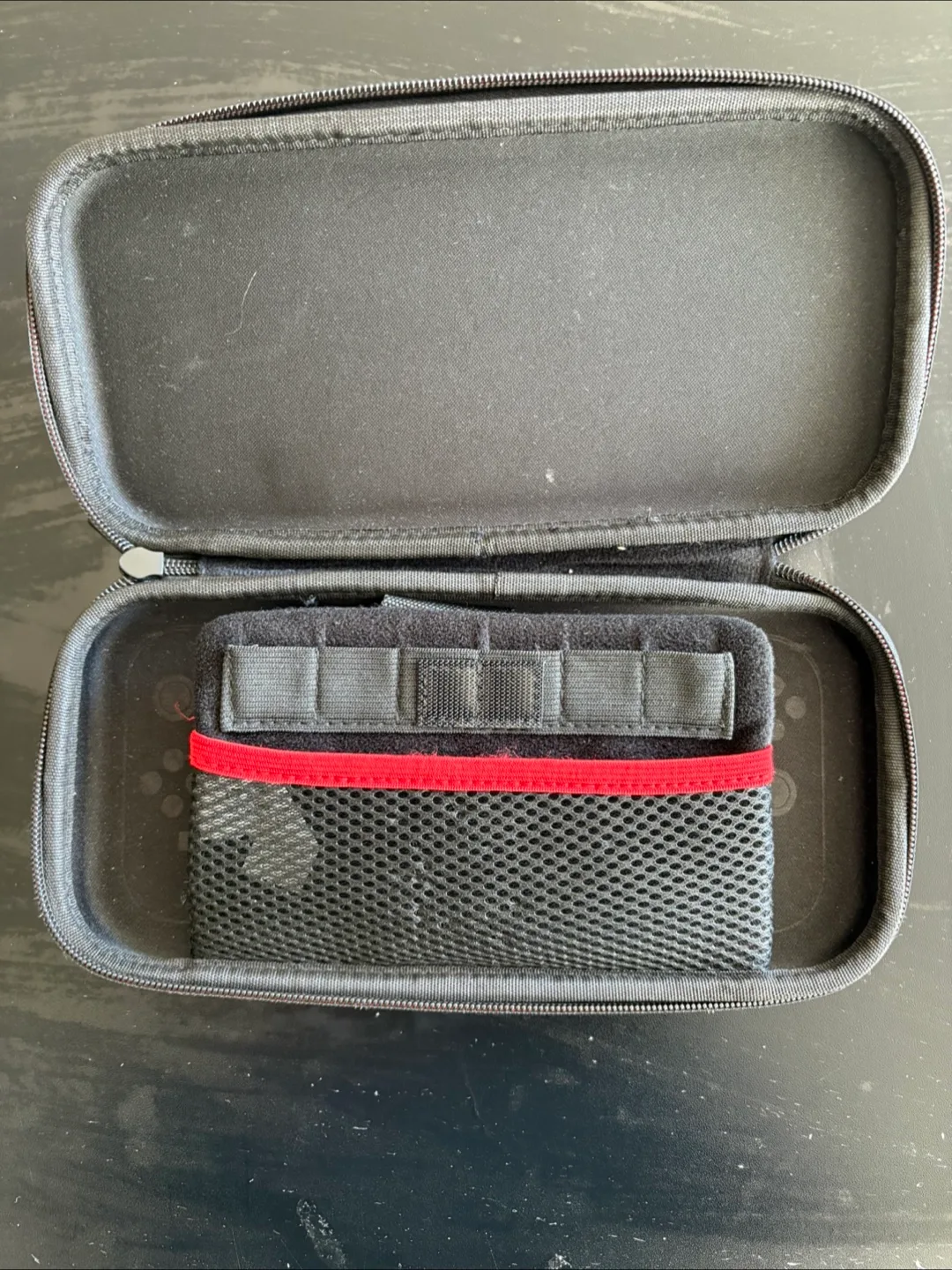 Nintendo Switch Carrying Case - Mario image indicator(2)