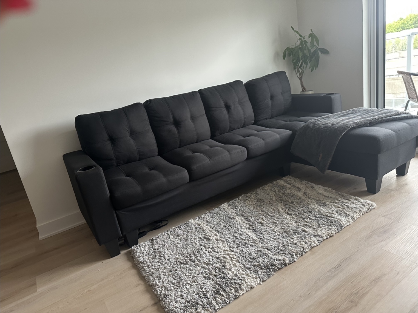 Black Sectional Sofa - photo 4