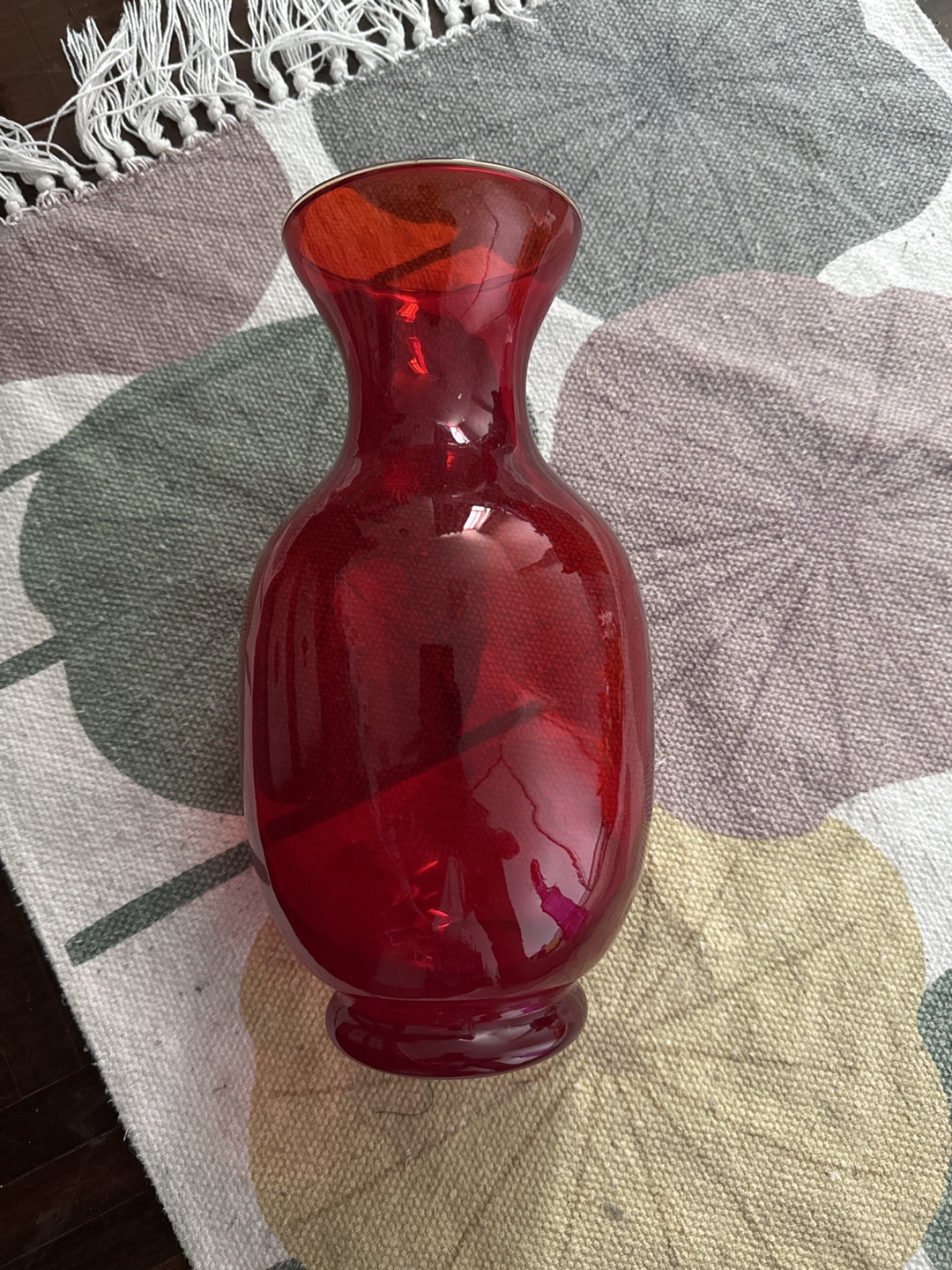 Red Glass Vase - photo 2