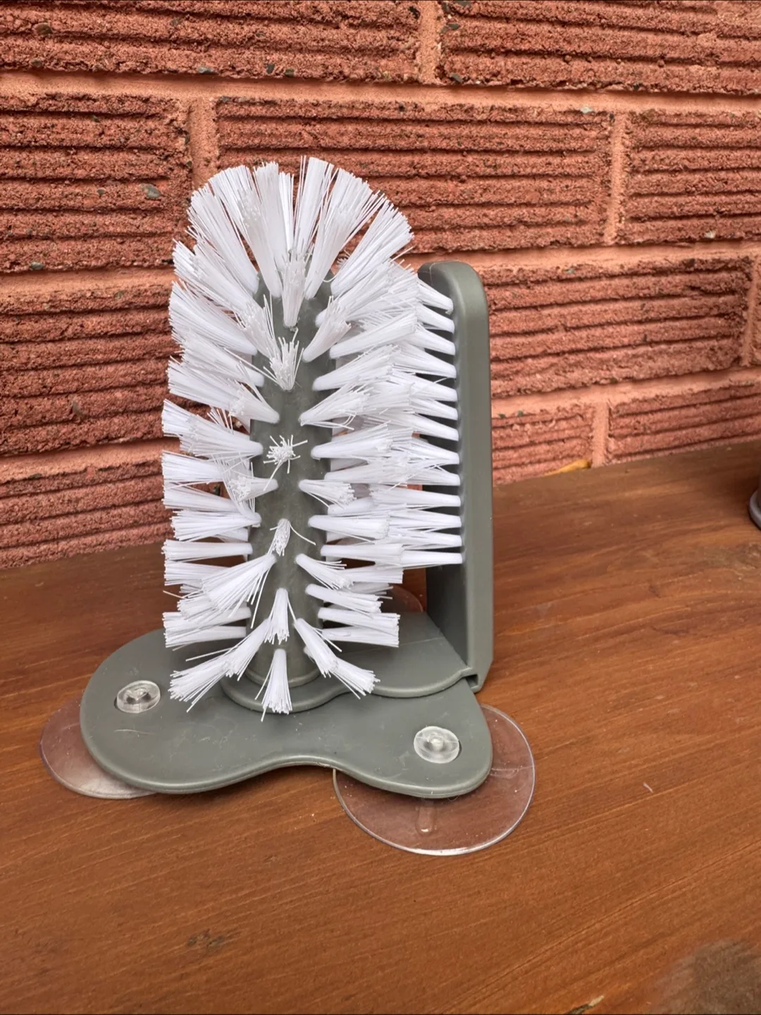Glass Cleaning Brush thumbnail