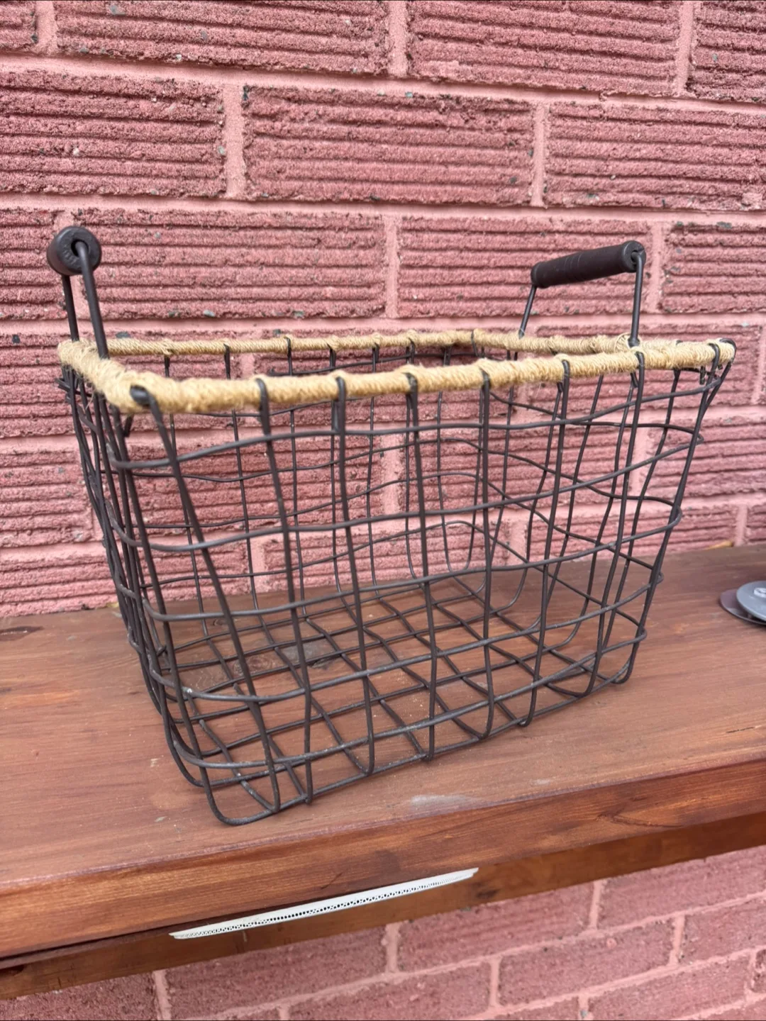 Wired Basket With Handles thumbnail
