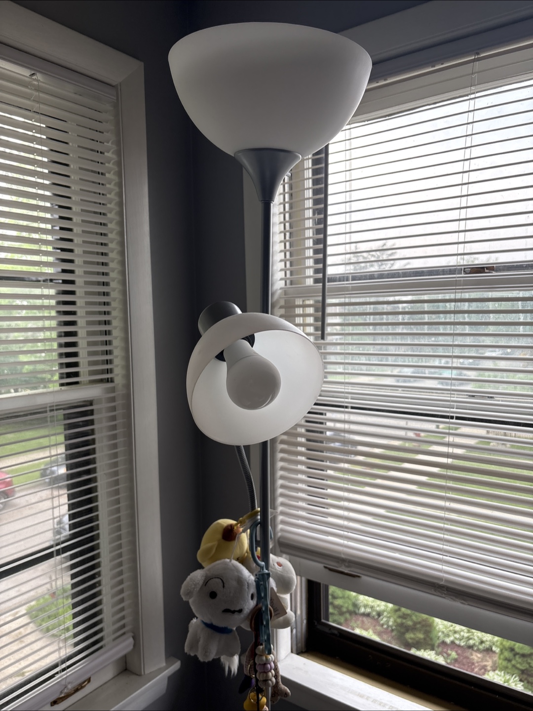 Two Standing Lamps - photo 2