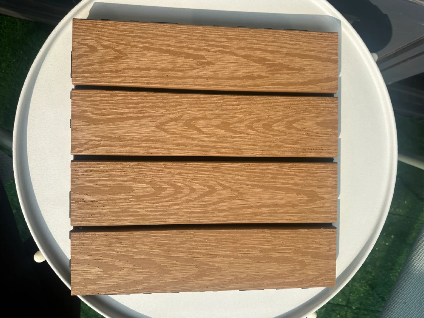 Outdoor Interlocking Deck Tiles thumbnail