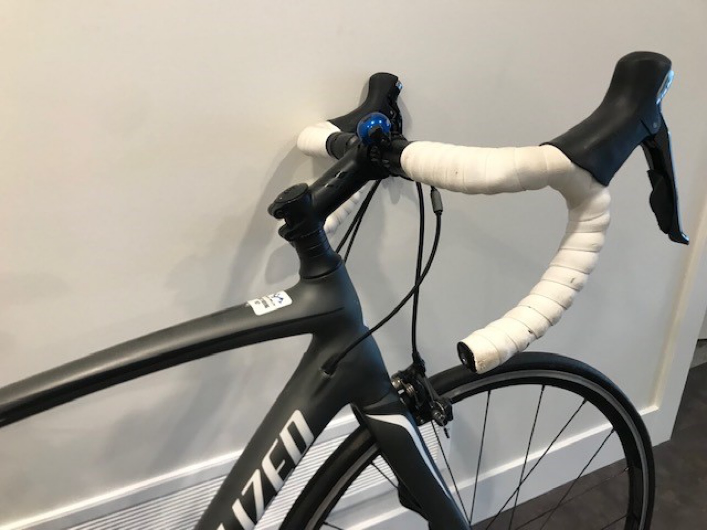 2013 Specialized Roubaix Road Bike Carbon Frame Like New - photo 3