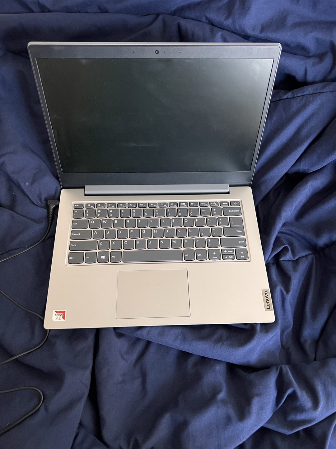 Lenovo Laptop - photo 3
