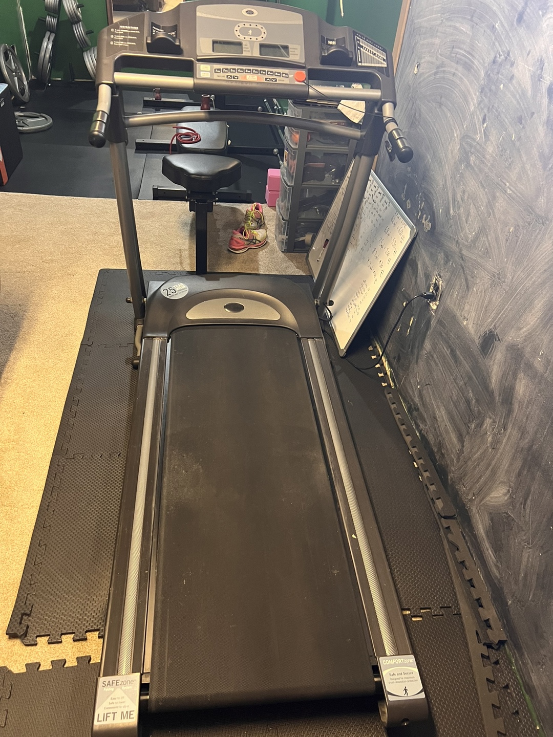 Horizon Fitness Treadmill 1.2T - photo 2