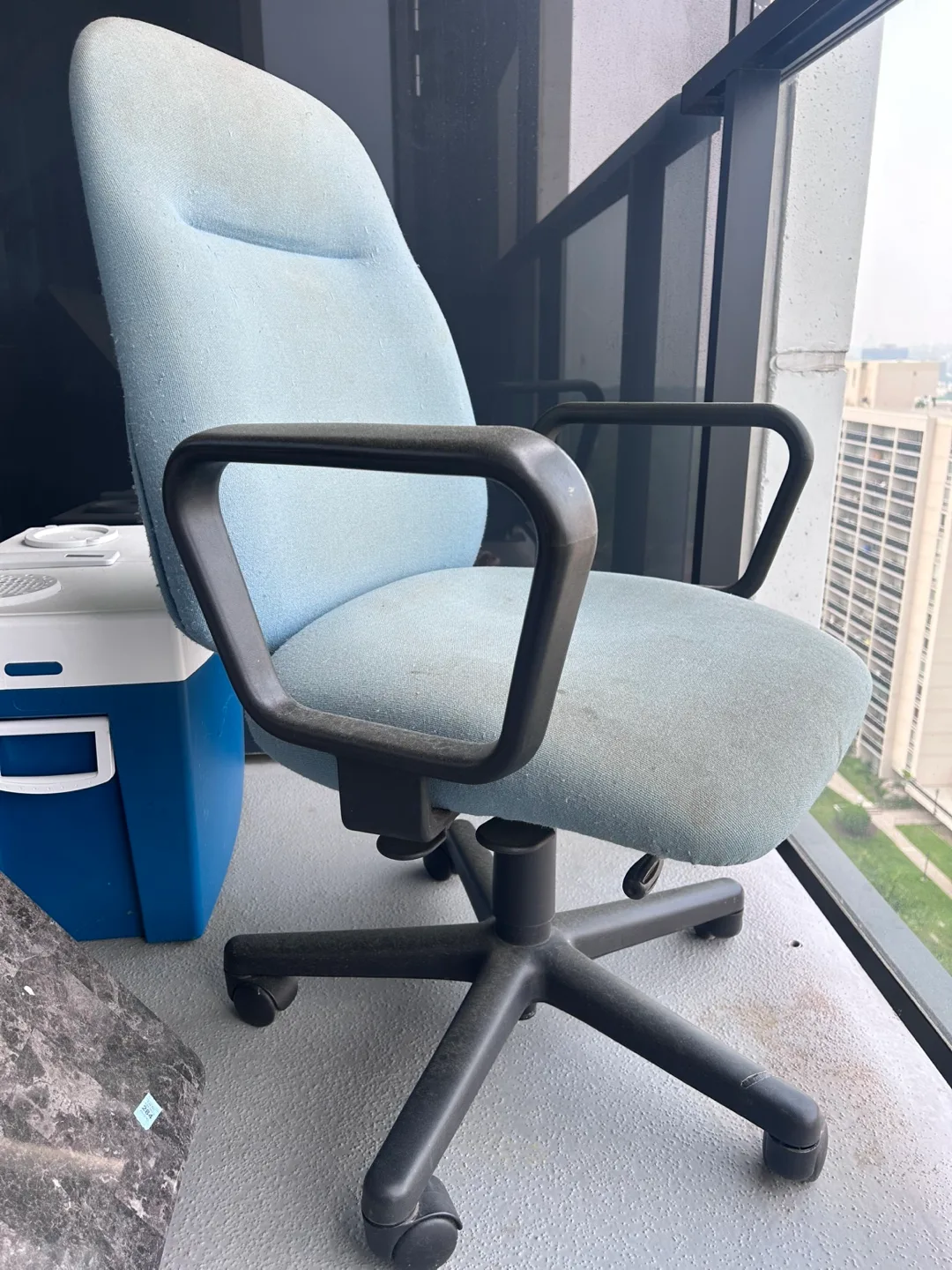 Comfortable Office Blue Chair image indicator(2)