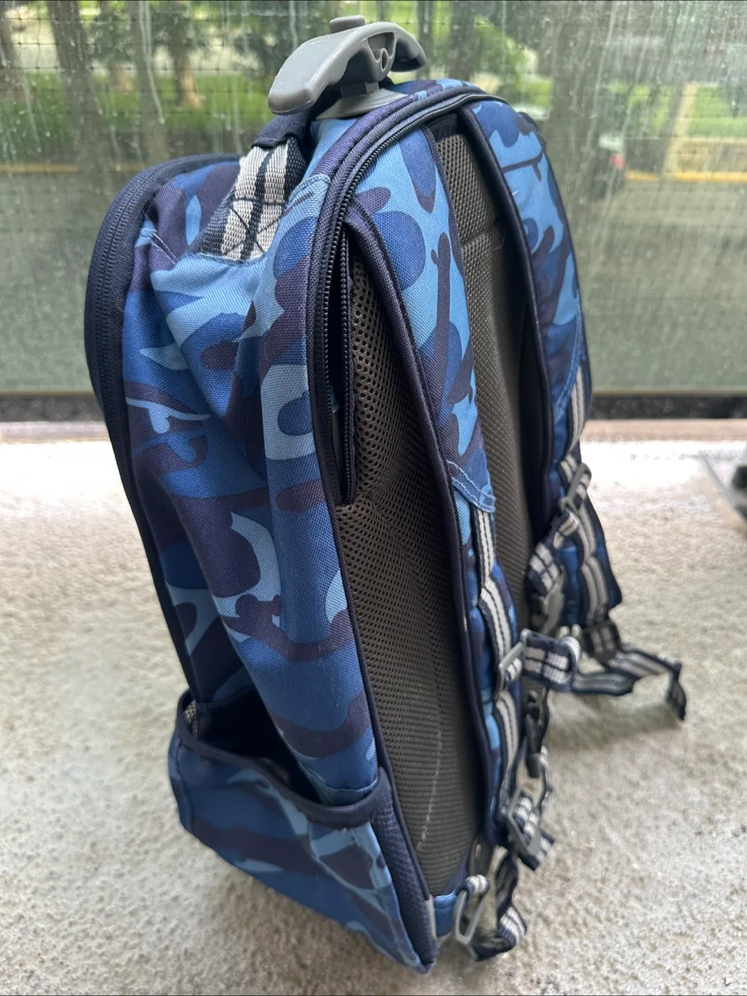 Wheeled Backpack image indicator(3)