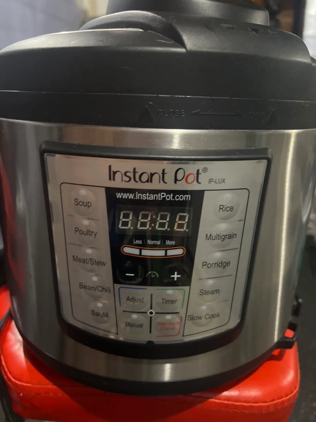 Instant Pot Electric Pressure Cooker thumbnail