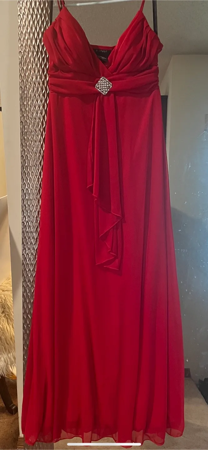 B. Smart Red Evening Dress thumbnail