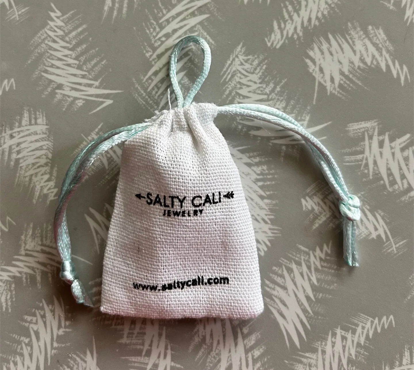 🤩 Gold Pearl Necklace Ocean’s Whisper image indicator(4)