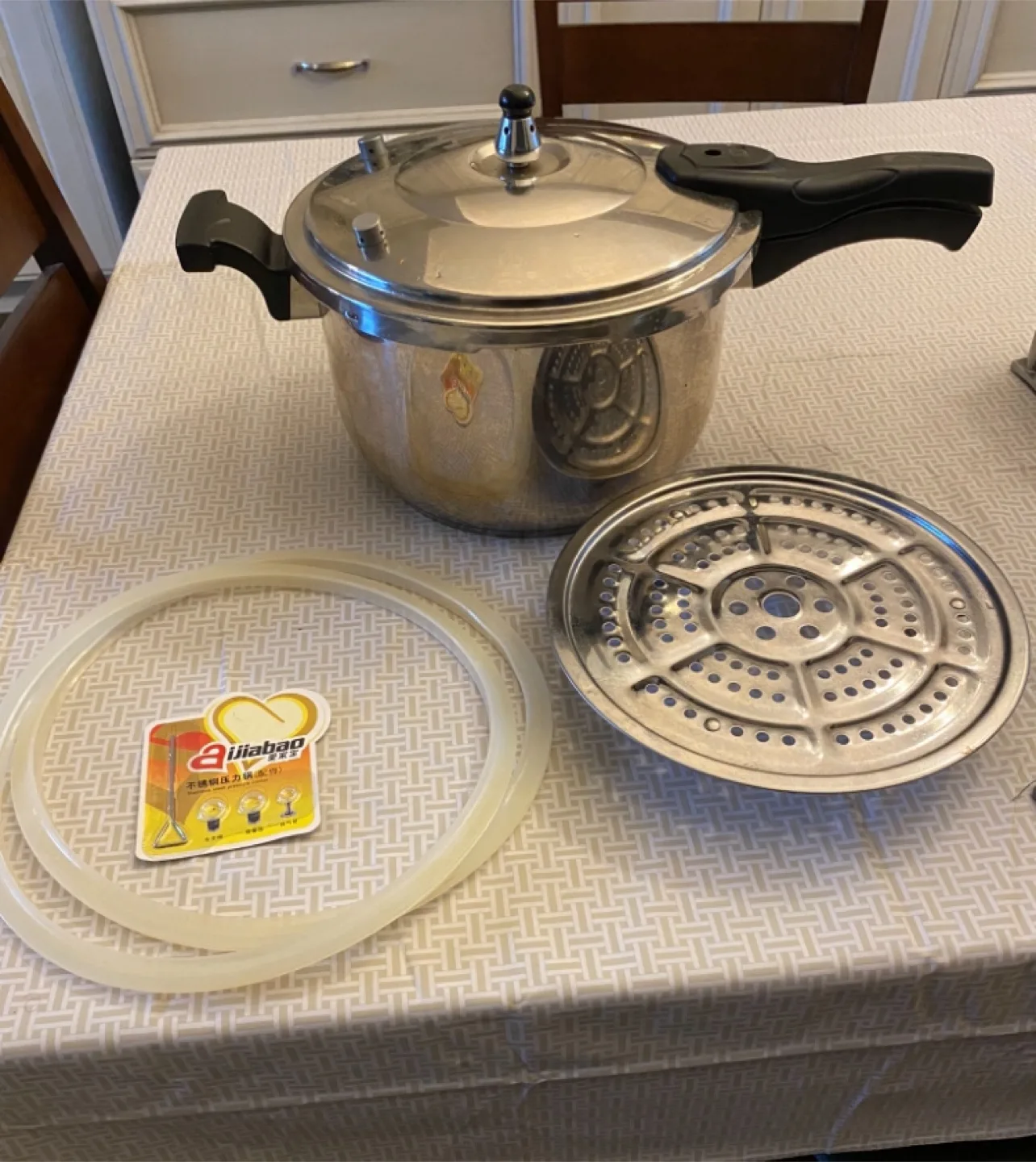 Pressure Cooker 8L image indicator(3)