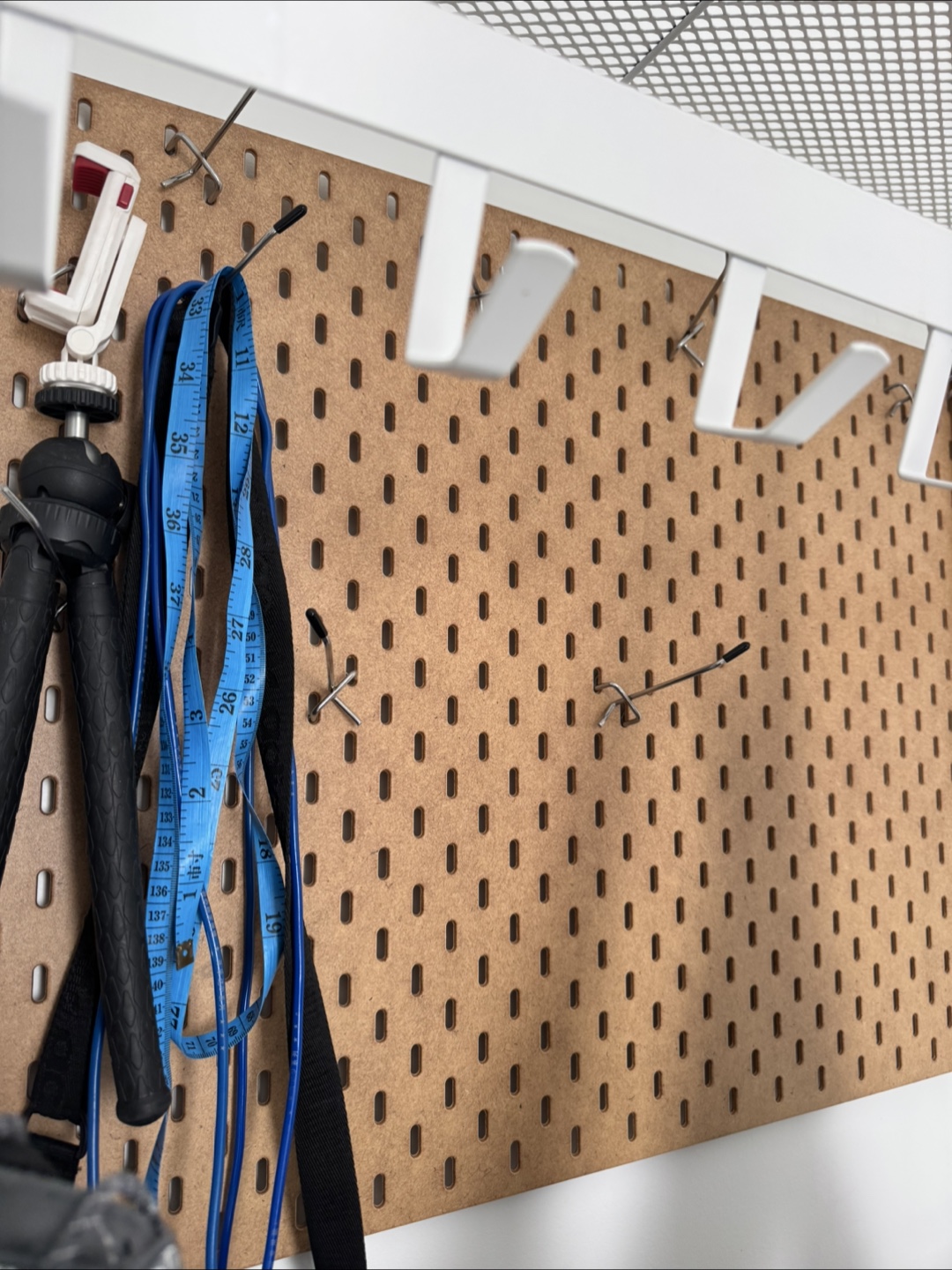 White Metal Clothing Rack with Pegboard - photo 2