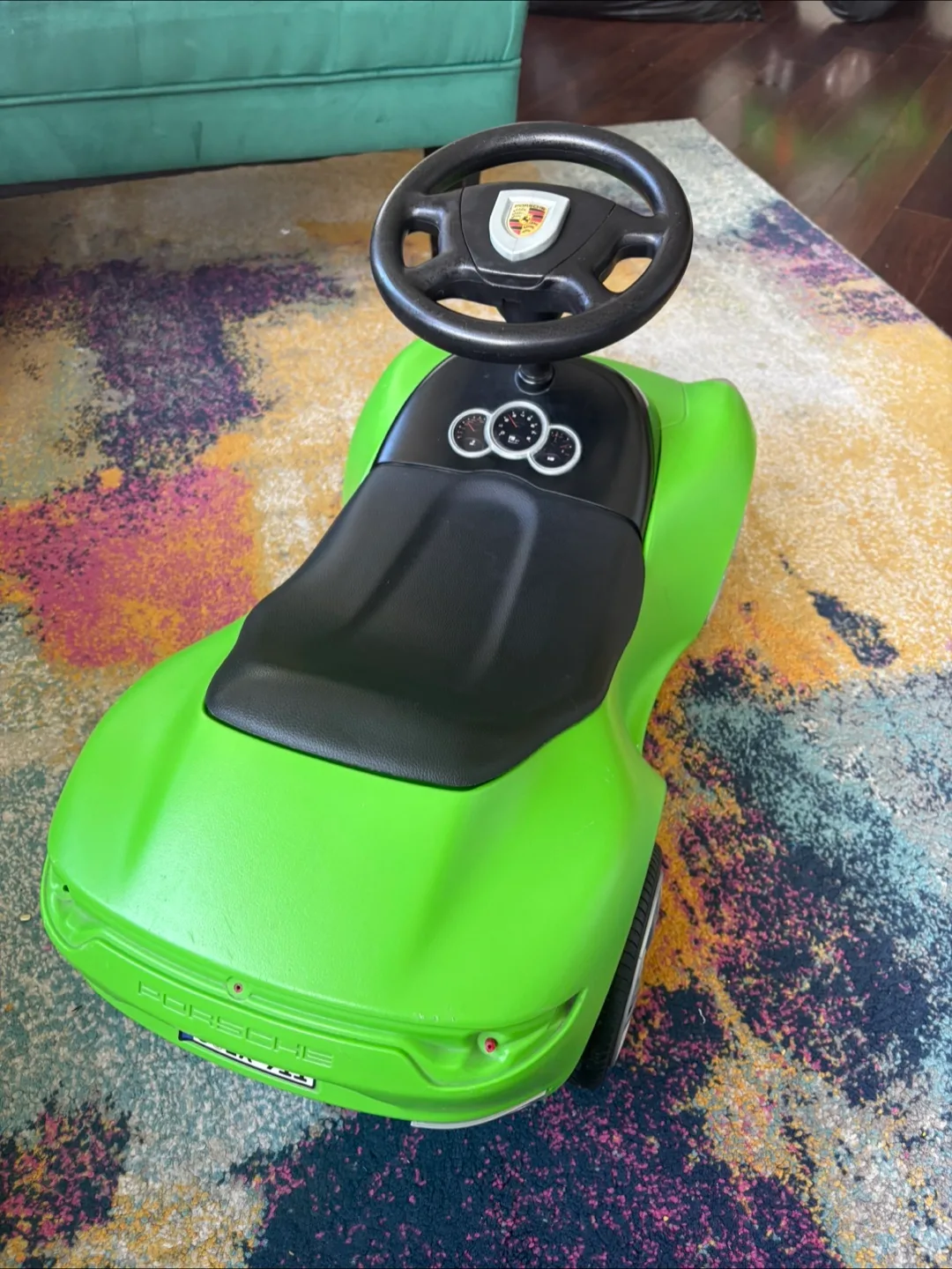 Porsche Ride-On Toy Car - Lime Green image indicator(4)