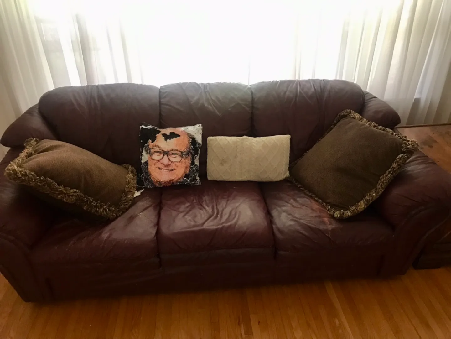 Everything Must Go - sofa, tables, chair and drawer image indicator(3)