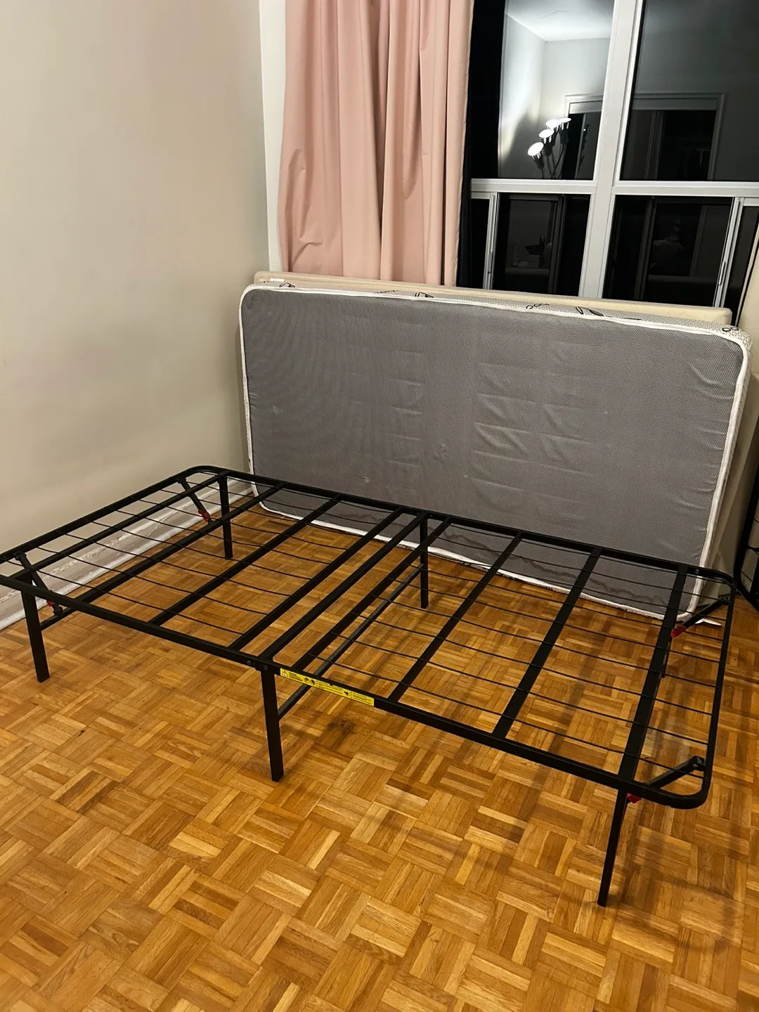 Zinus Twin Bed Frame - 14 inch SmartBase Metal Bed Frame thumbnail