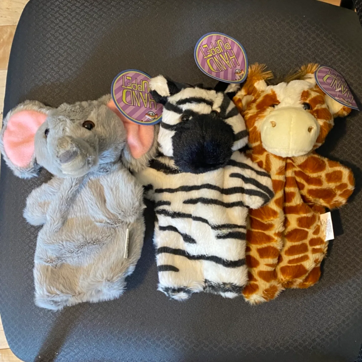 3x New Hand Puppets - Elephant, Zebra, Giraffe thumbnail