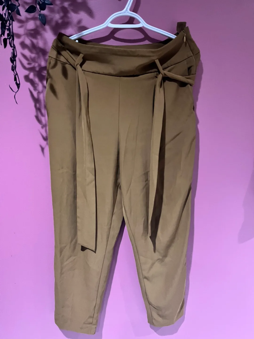 High-Waisted Trousers with Belt thumbnail