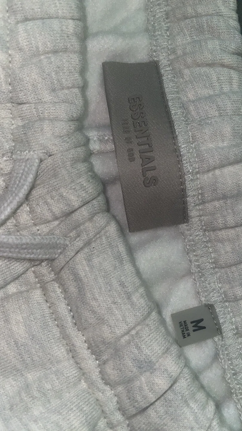 Essentials Fear Of God Shorts Light Oatmeal image indicator(5)