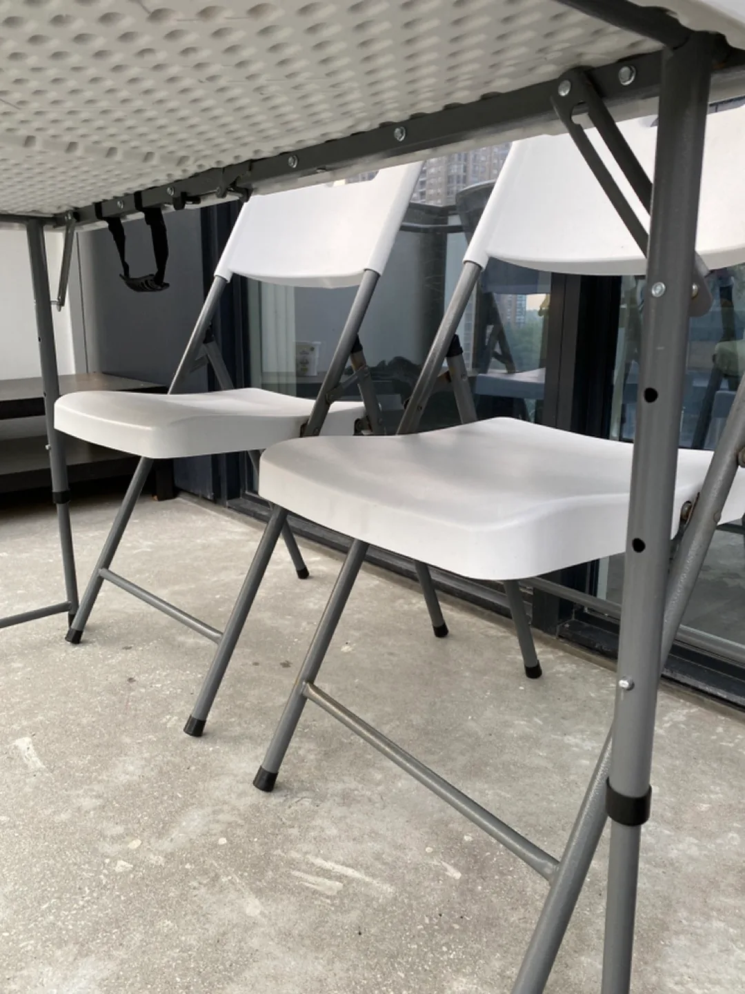 Foldable and height adjustable Table and Chairs Set image indicator(2)