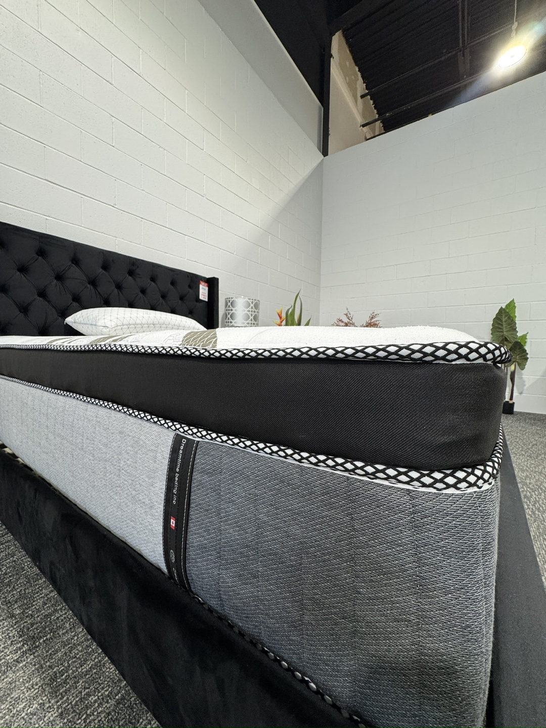 Mattress for sale made in canada - photo 3