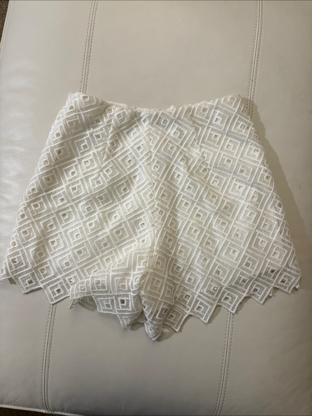 Sandro Paris White Lace Shorts - photo 2