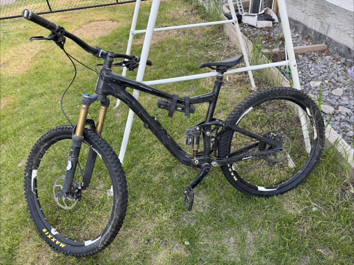 2014 Giant mountain bike - photo 5