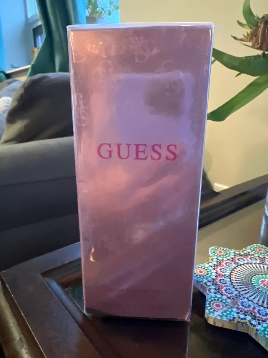 Guess Perfume - New image indicator(2)