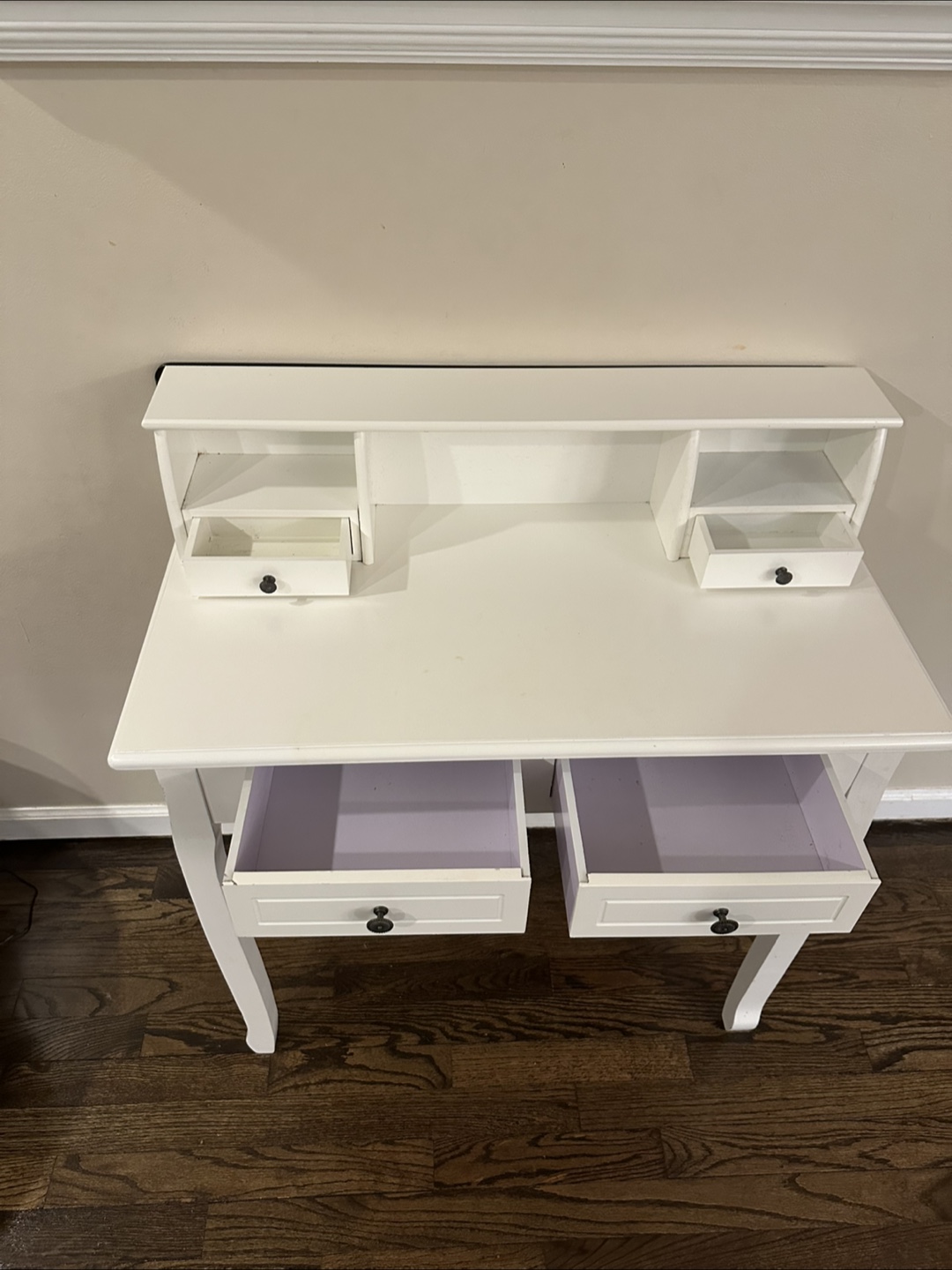 White Writing Desk - photo 3
