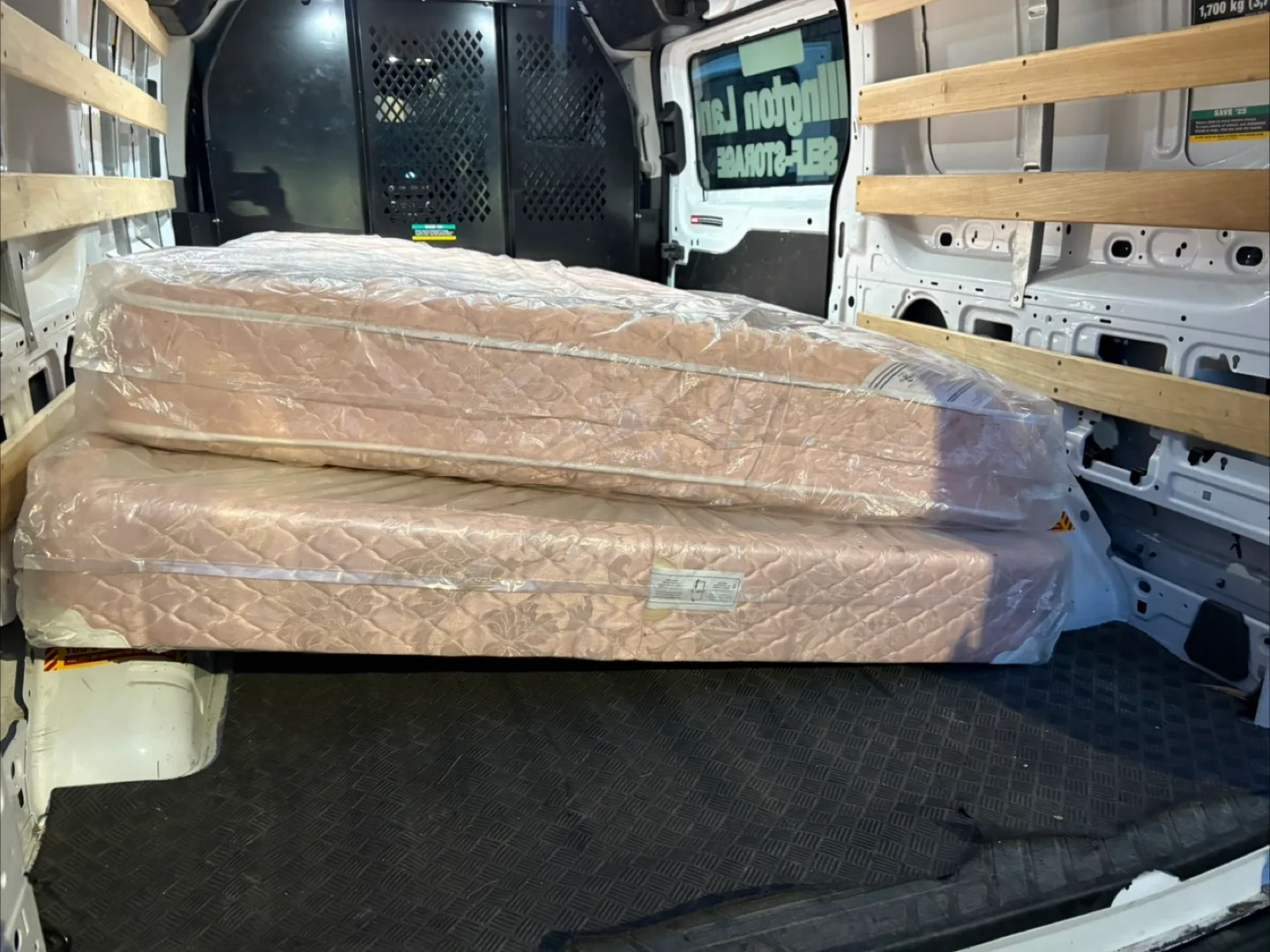Queen size mattress thumbnail