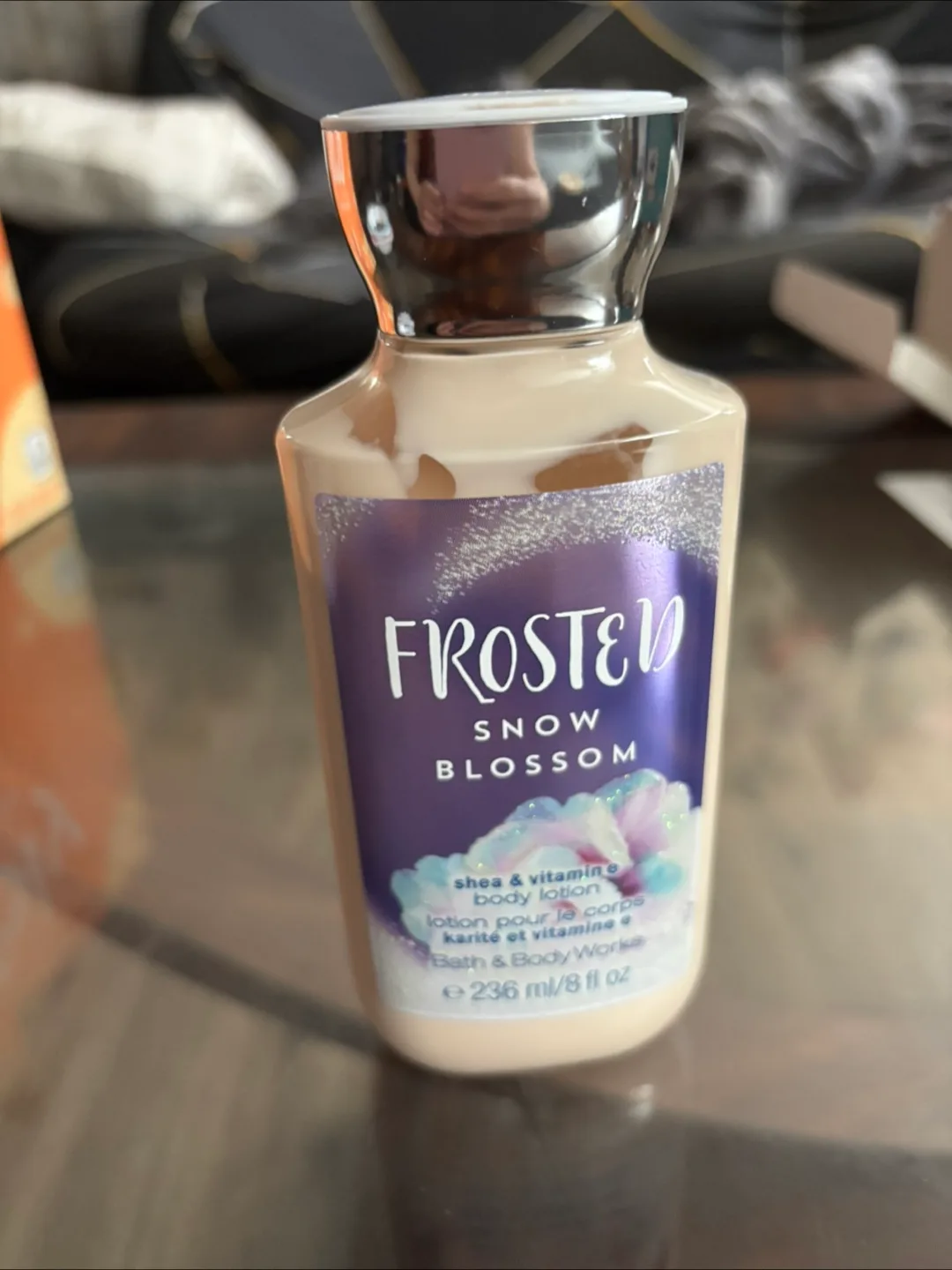 Bath & Body Works Frosten Snow Blossom Body Lotion thumbnail