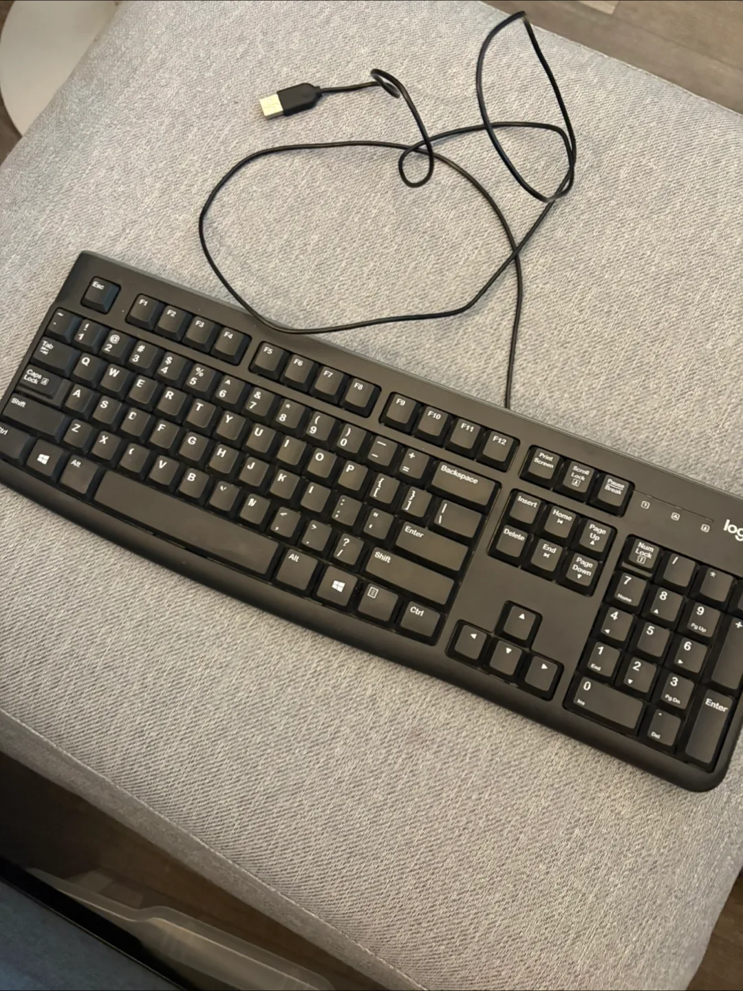 Logitech Wired Keyboard thumbnail