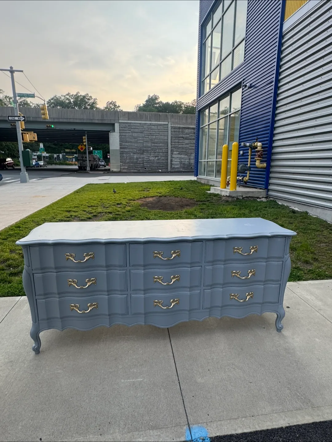 Free delivery Gray Dresser with Gold Hardware thumbnail